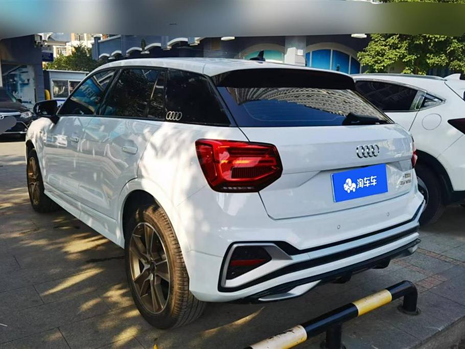 Audi Q2L 2022 35 TFSI