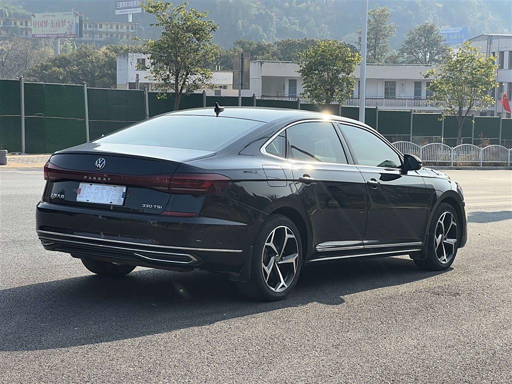 Volkswagen Passat 2023 330TSI  Elite