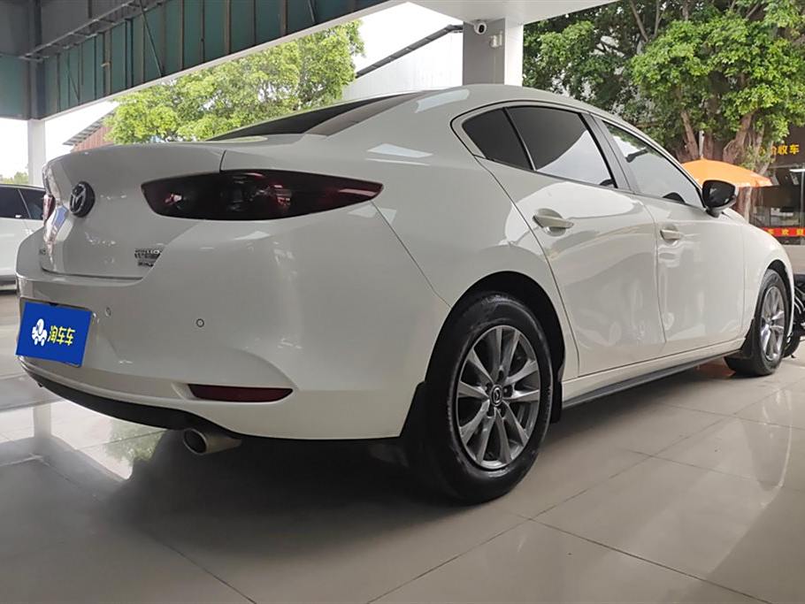 Mazda3 Axela 2023 2.0L Автоматическая