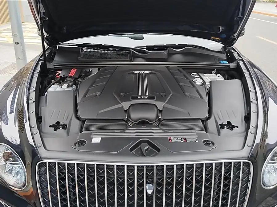 Bentley Bentayga 2023 4.0T V8