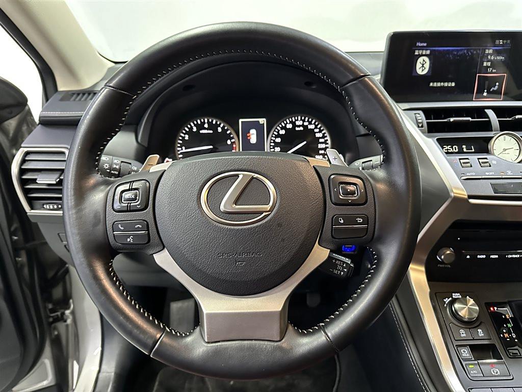 Lexus NX 2020 200    Euro VI