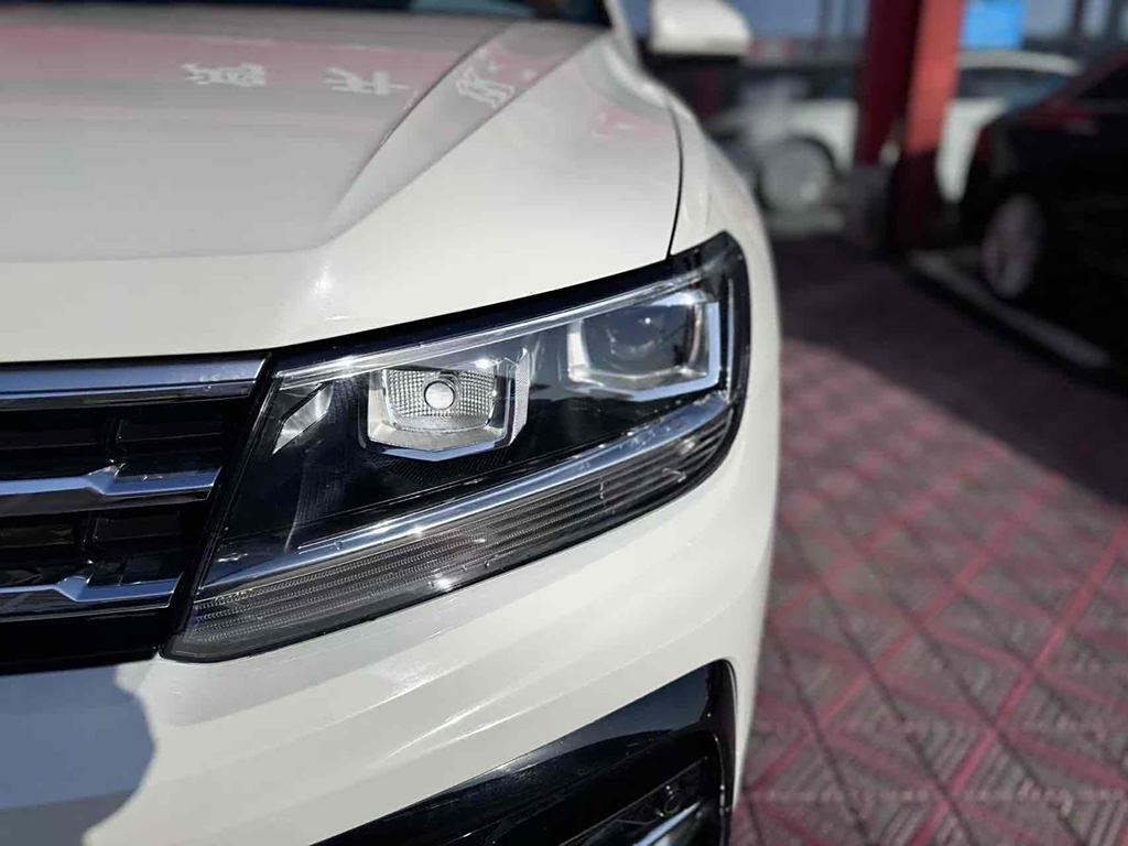 Volkswagen Tiguan L 2021 330TSI АвтоматическаяR-Line