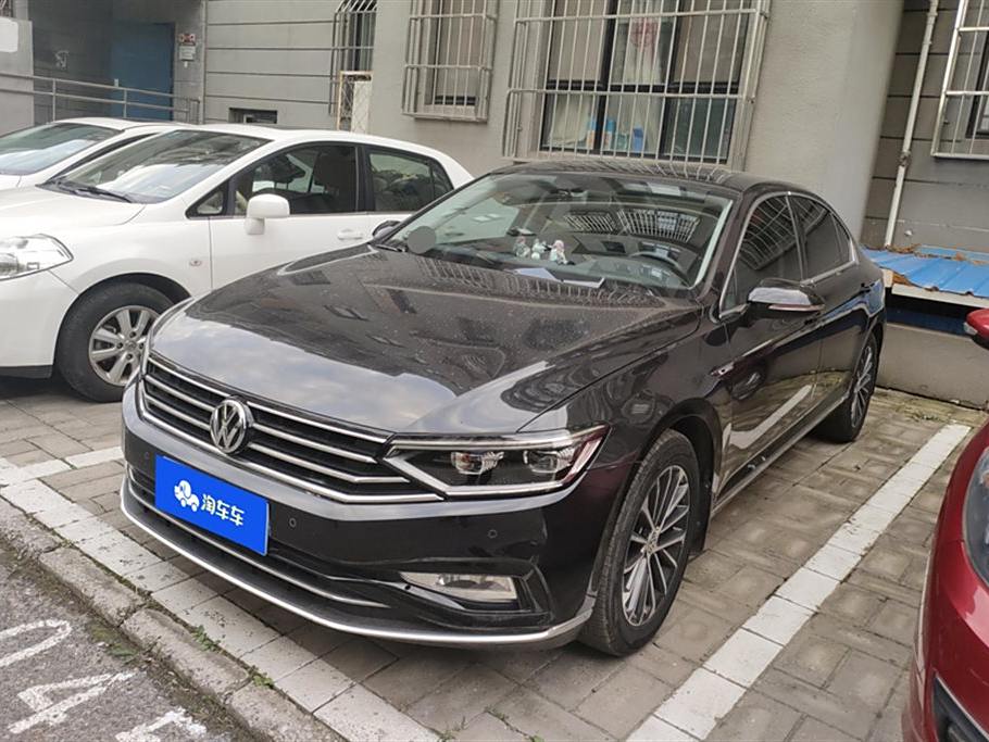 Volkswagen Magotan 2020 330TSI DSG  Luxury