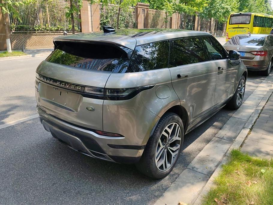 Range Rover 2021 L P300e