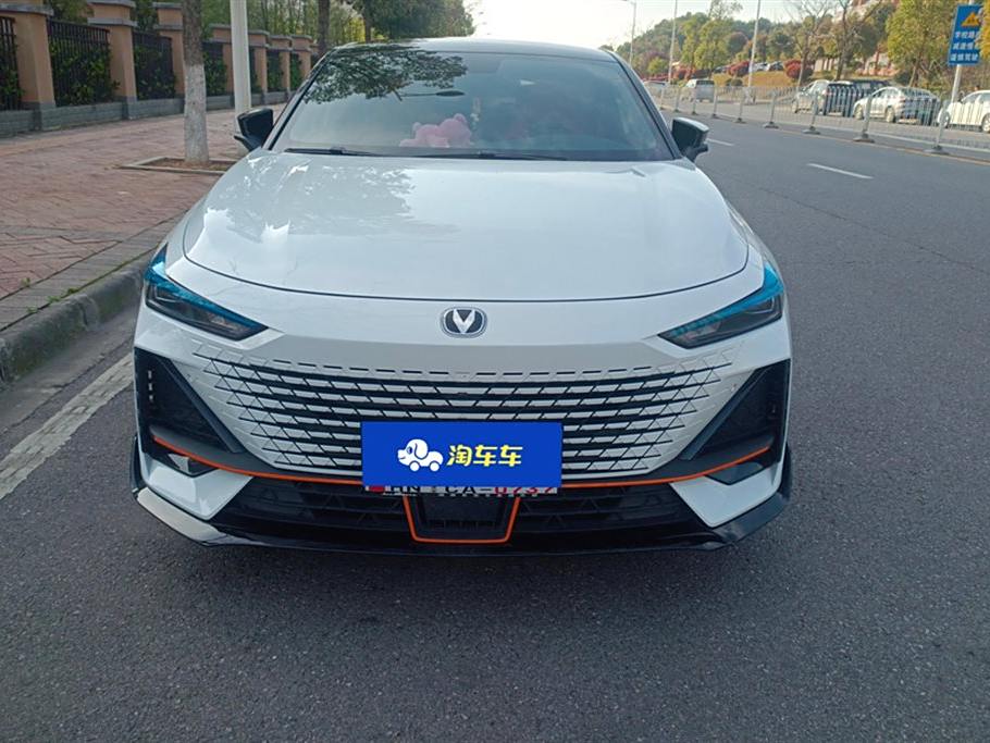 Changan UNI-V 2023 1.5T