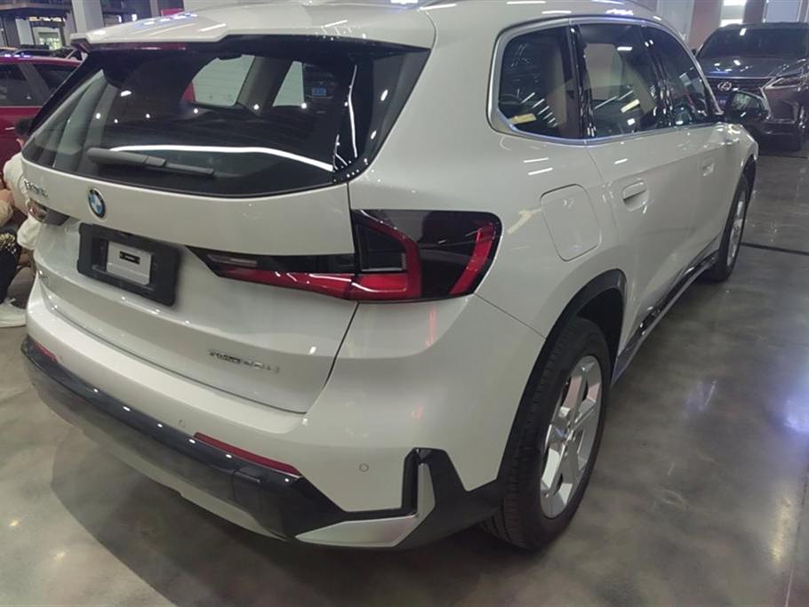 BMW X1 2023 sDrive20Li X