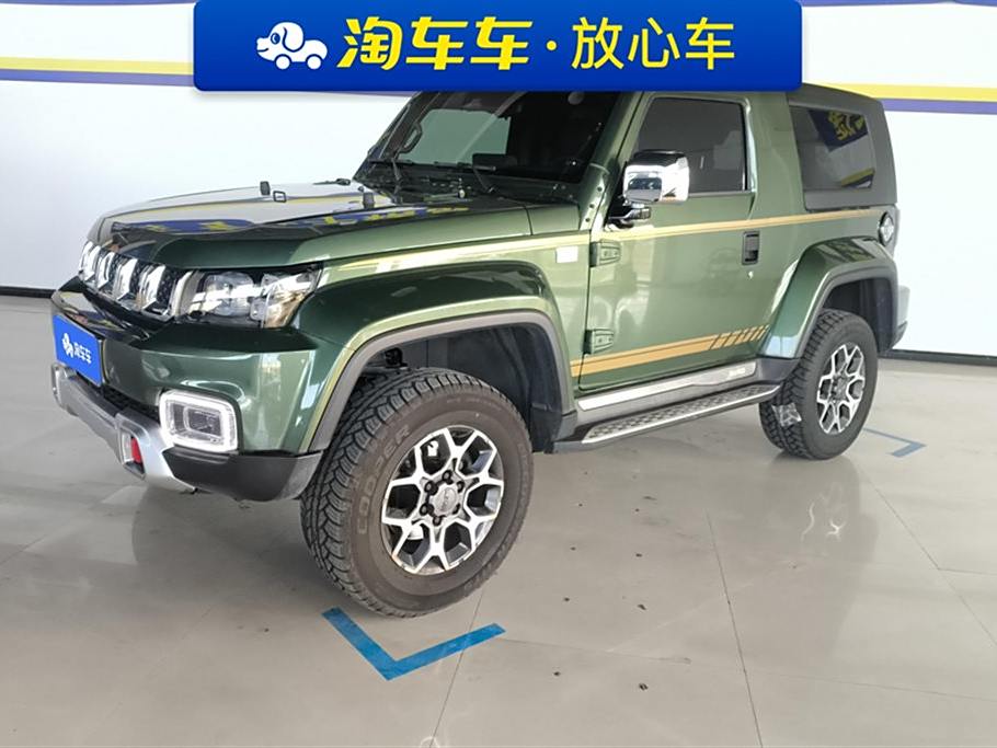 Beijing BJ40 2020 2.0T Автоматическая Полный привод2020