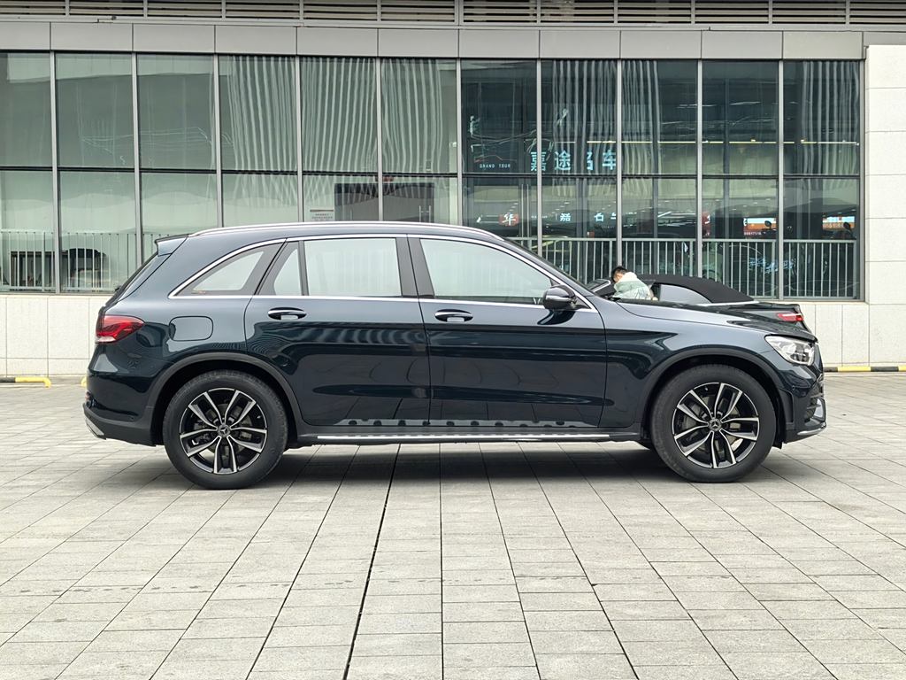 Mercedes-Benz GLC 2021 GLC 300 L 4MATIC