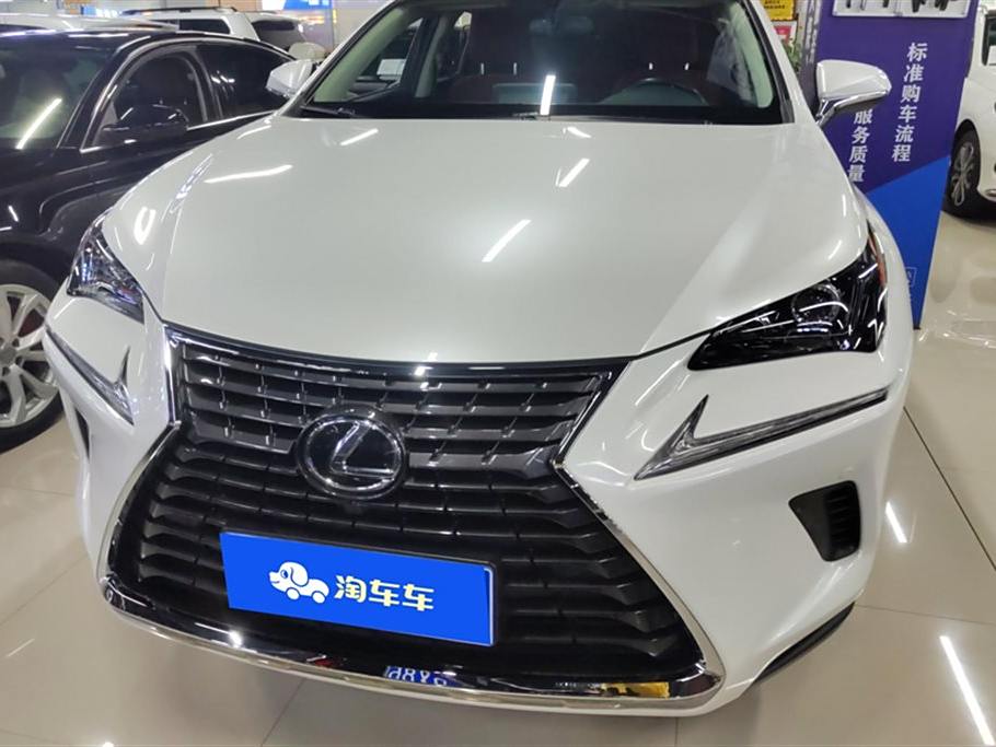 Lexus NX 2020 200   V