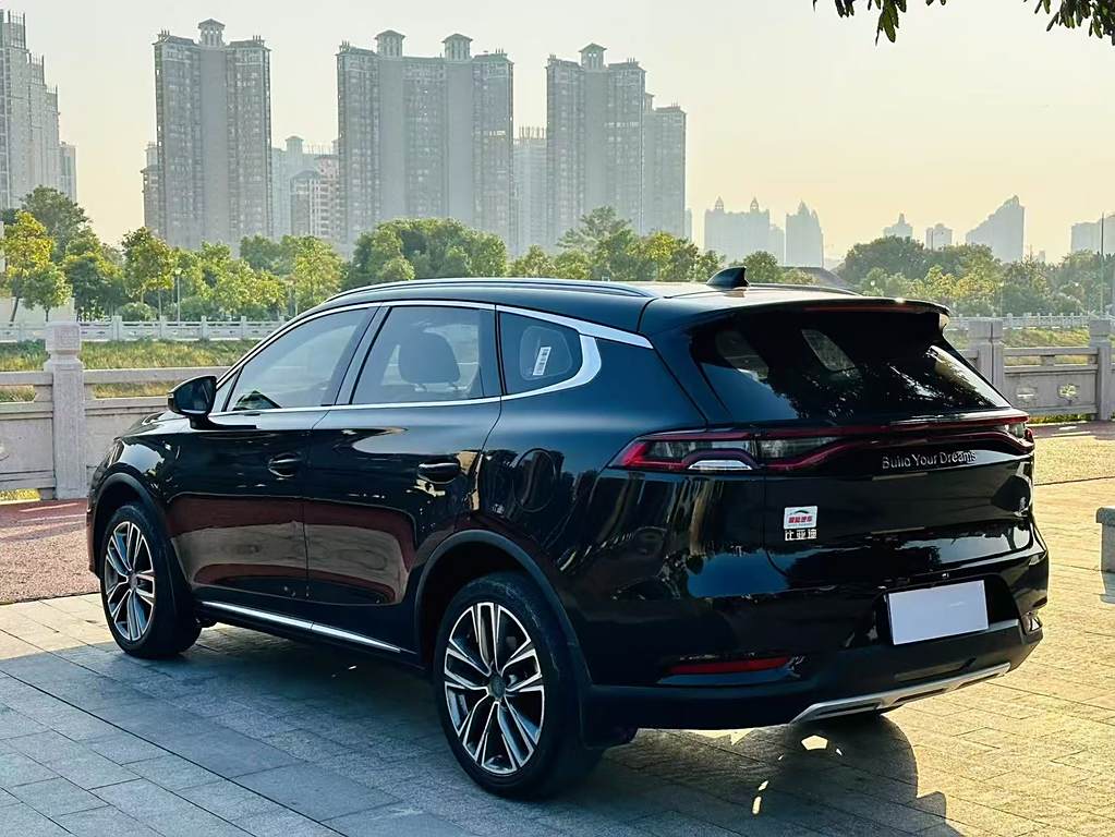 BYD Tang 2018 2.0T Автоматическая 7 V