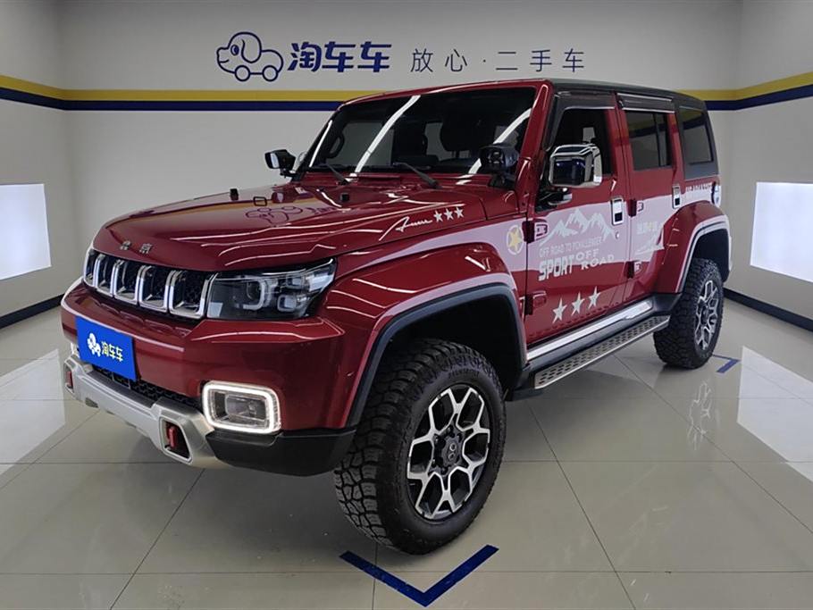 Beijing BJ40 2019 PLUS 2.3T Автоматическая Полный привод  Euro VI