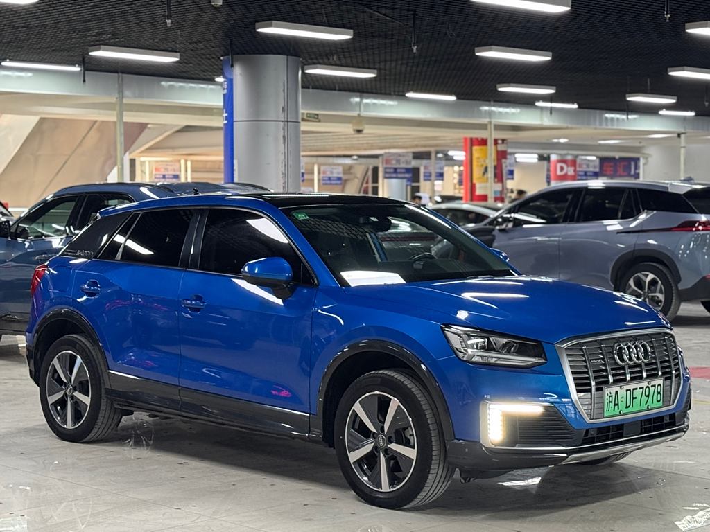 Audi Q2L e-tron 2019 Q2L e-tron