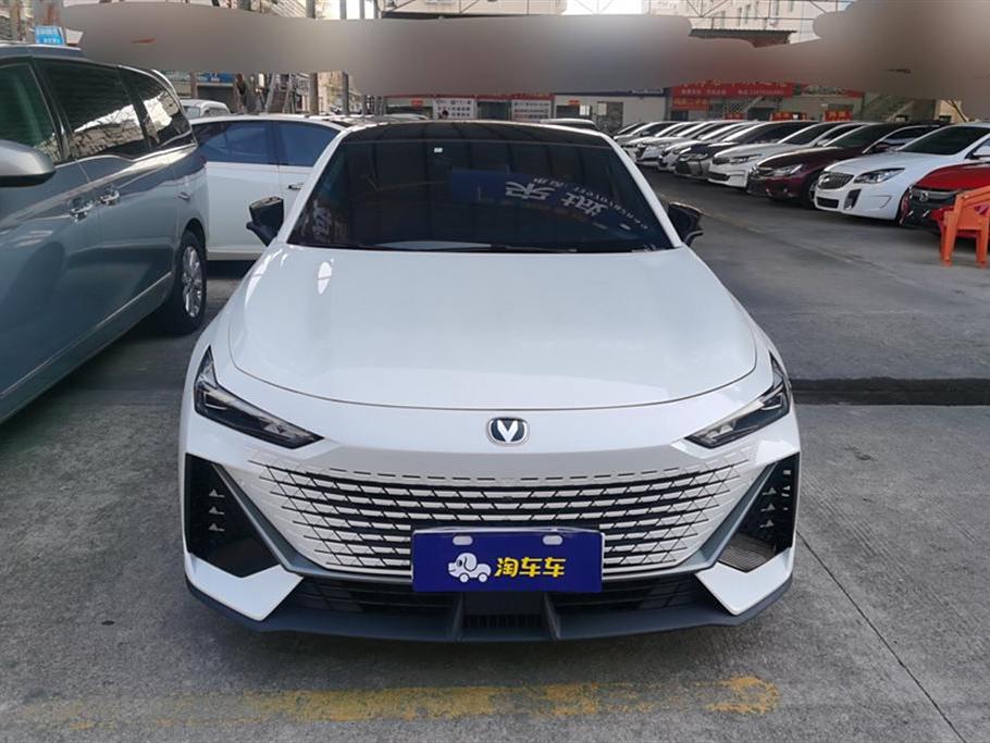 Changan UNI-V 2022 1.5T