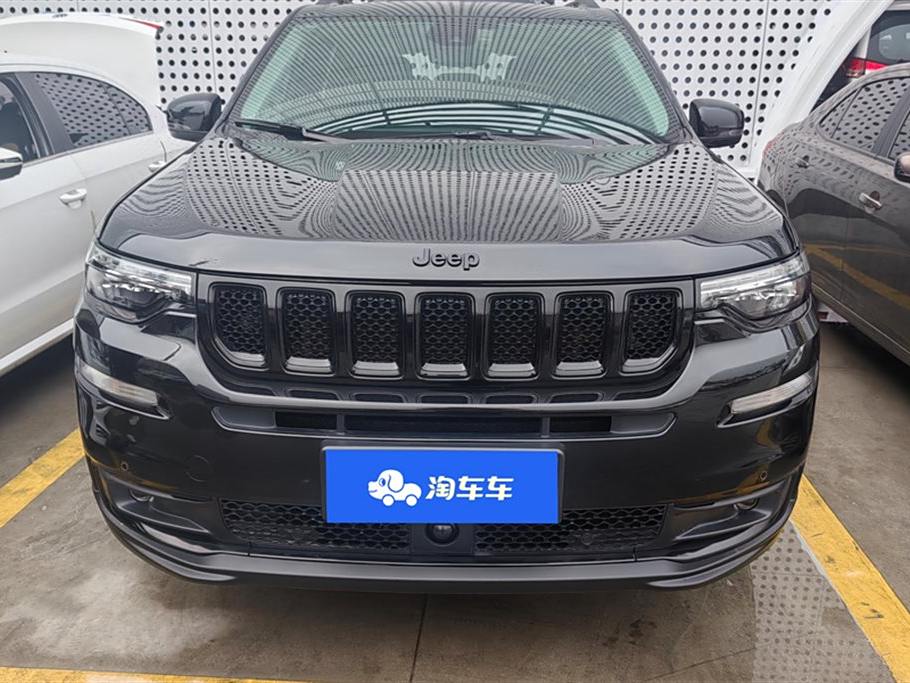 Jeep Grand Commander 2020 2.0T  Полный привод