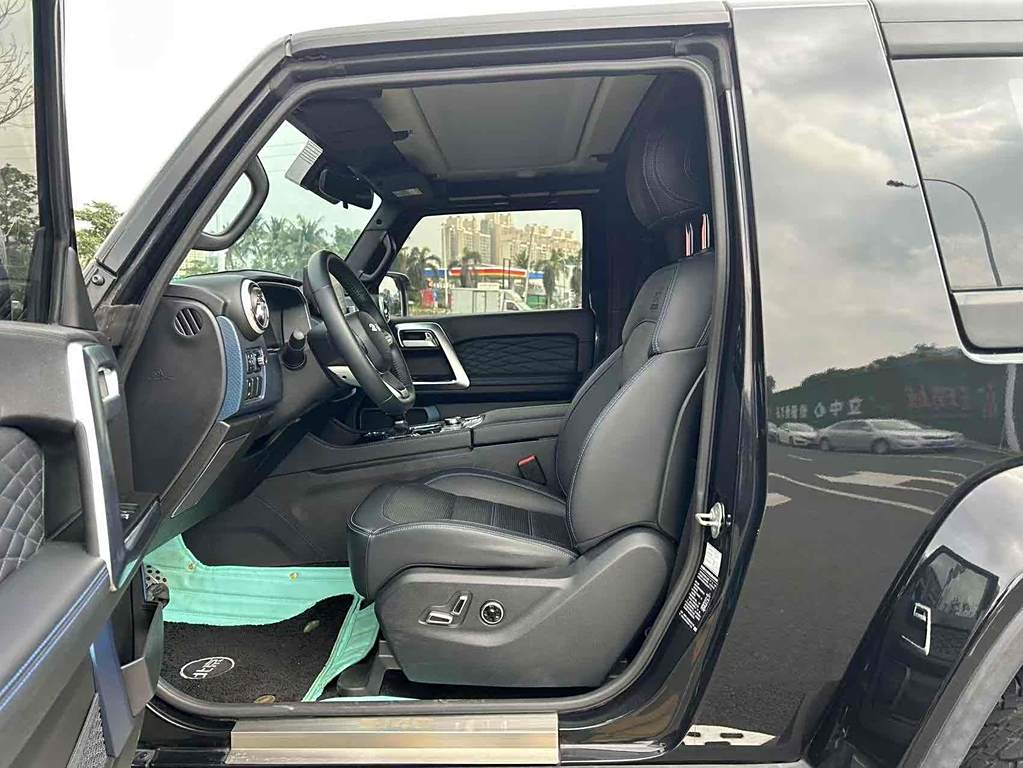 Beijing BJ40 2020 2.0T Автоматическая Полный привод