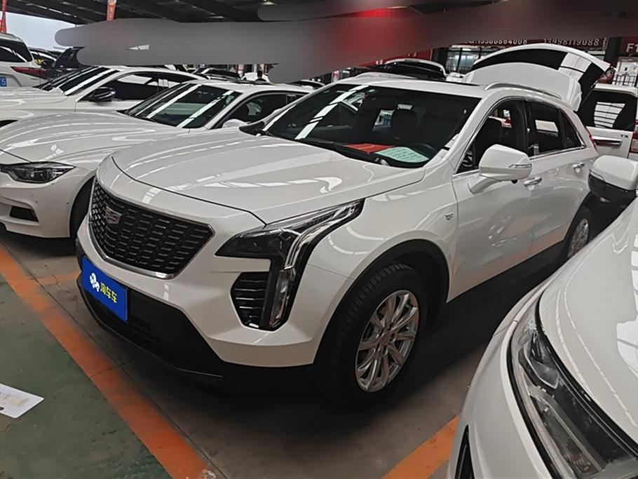 Cadillac XT4 2021 28T