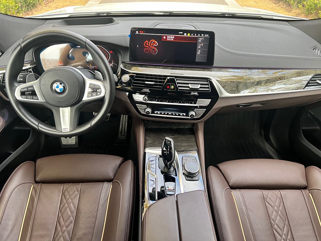 BMW 6 Series GT 2022 630i M