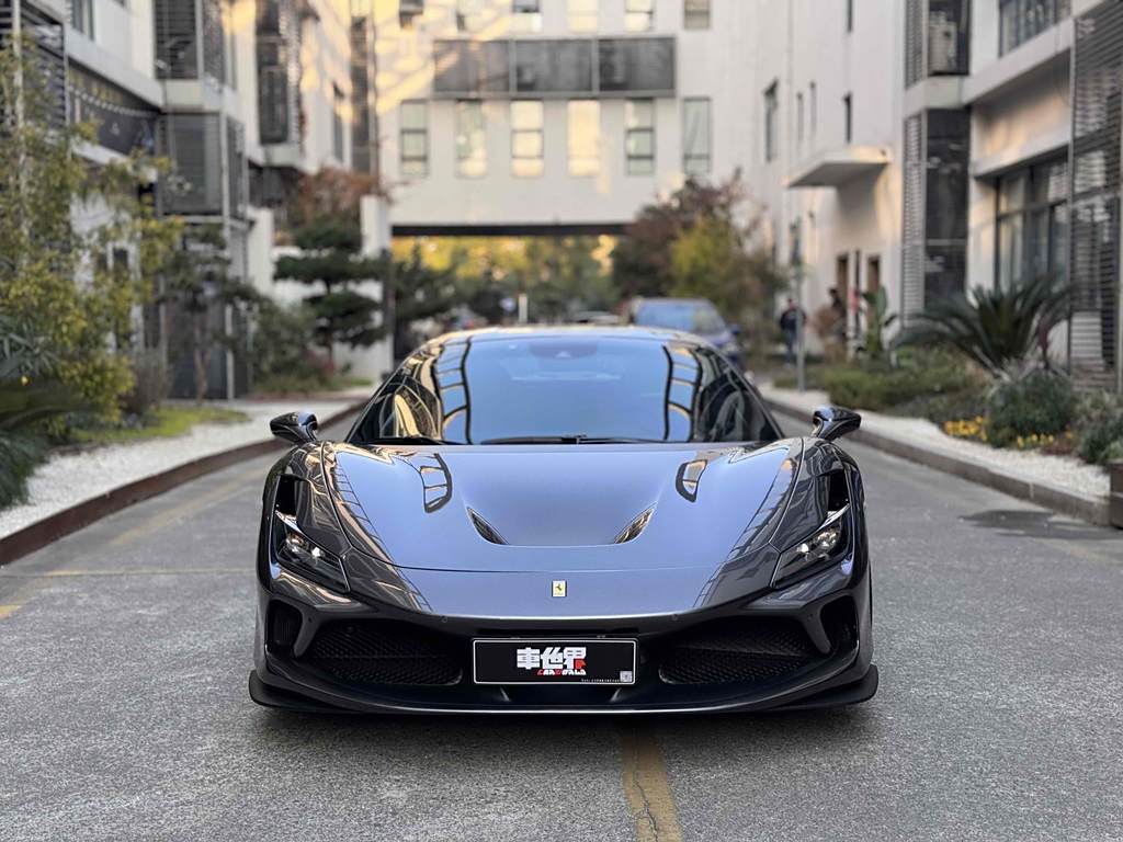 Ferrari F8 2019 Tributo 3.9T V8