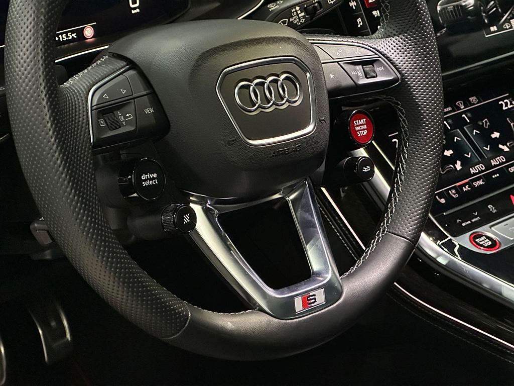 Audi Q8 2022 55 TFSI