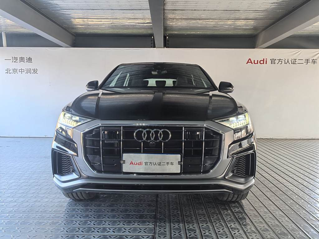 Audi Q8 2023 55 TFSI