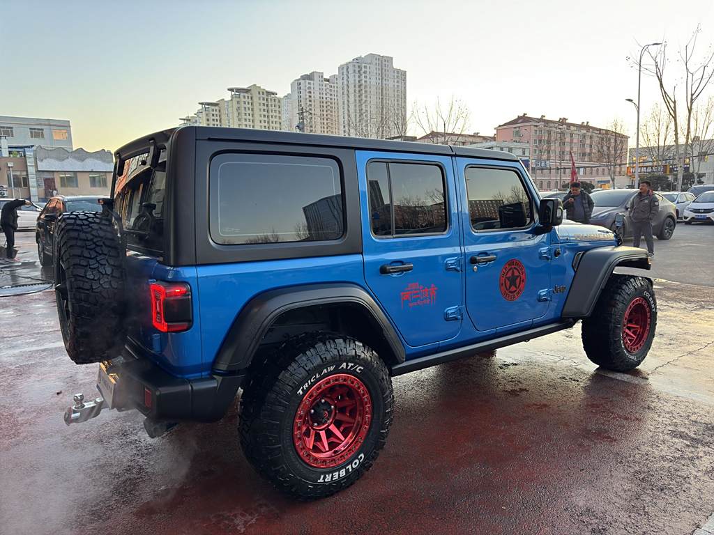 Jeep Wrangler 2021 2.0T Han (BYD)