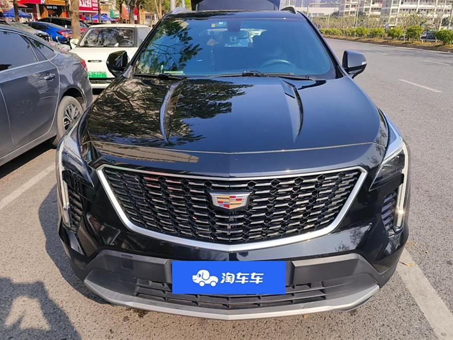 Cadillac XT4 2021 28T