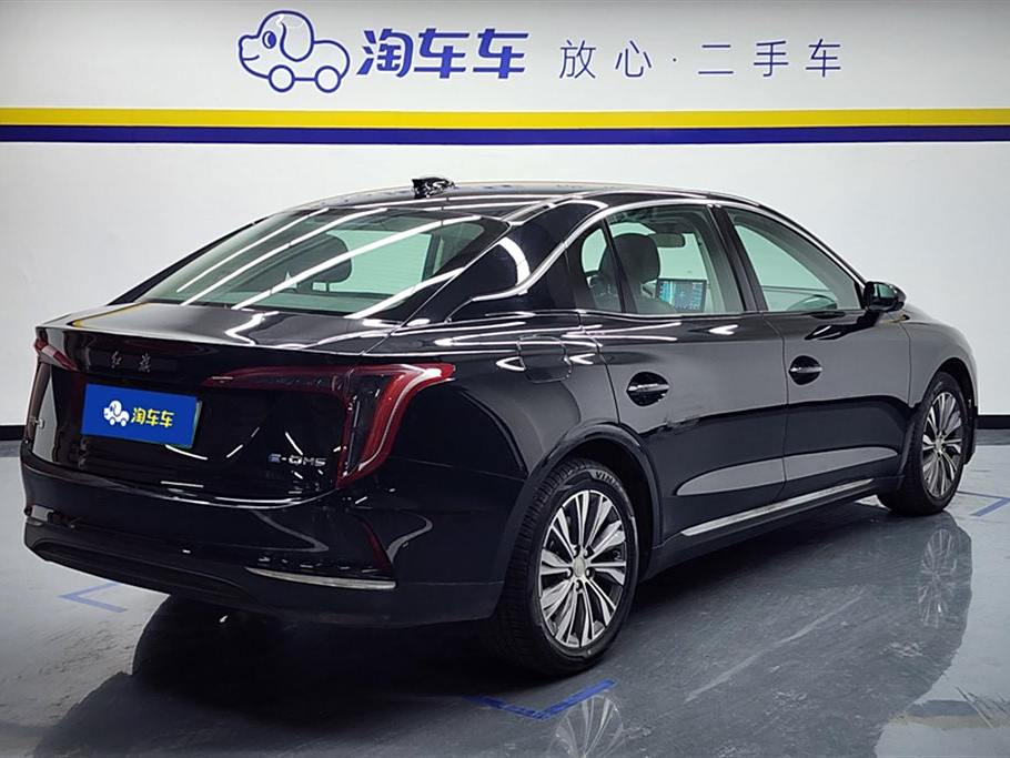 Hongqi E-QM5 2022 431km