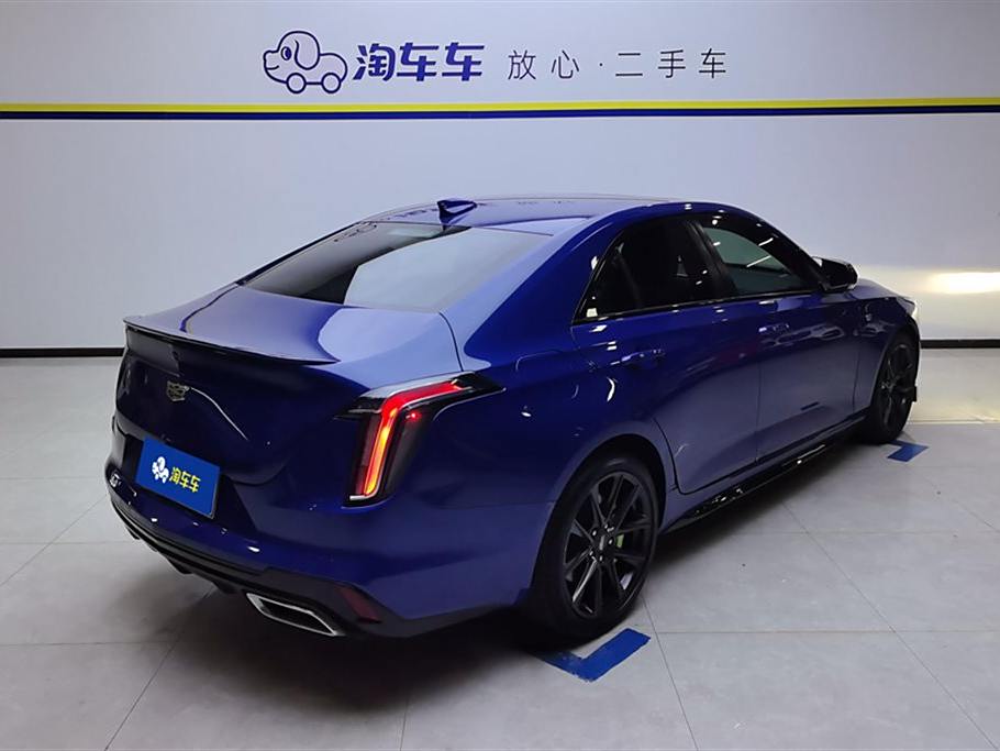 Cadillac CT4 2020 28T