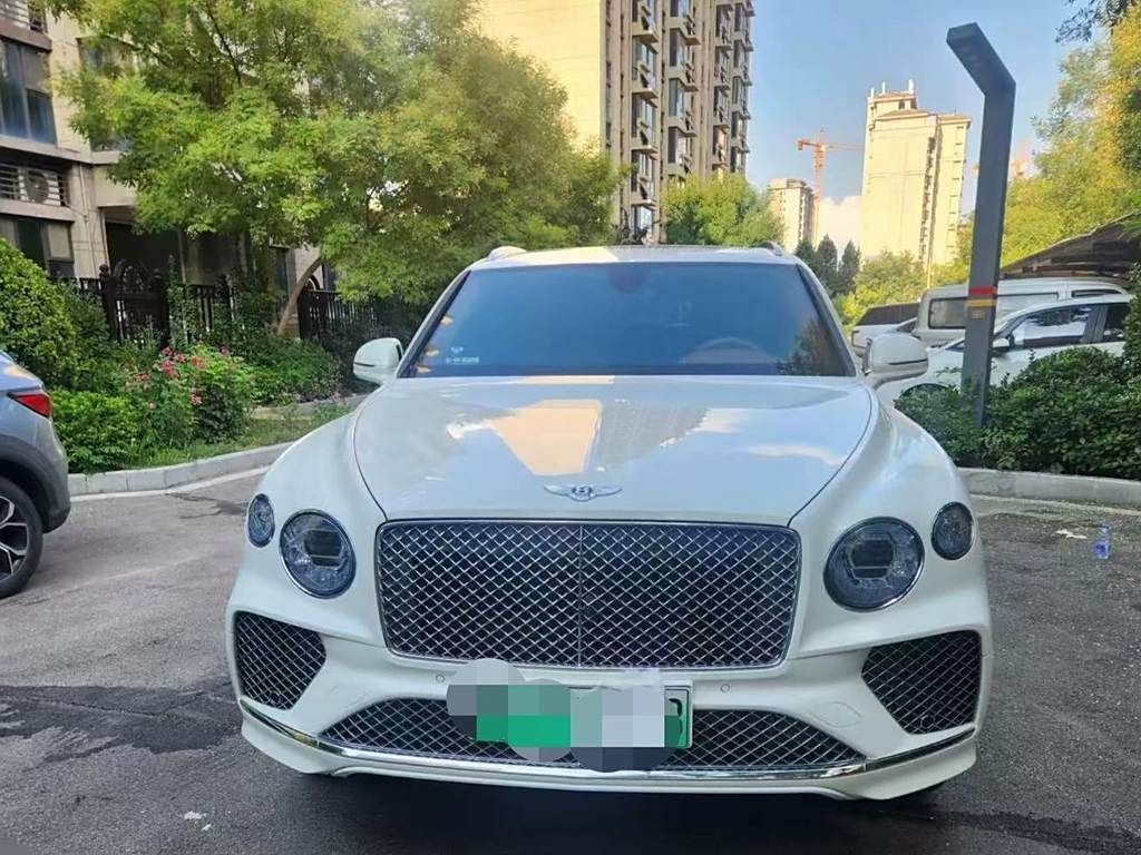 Bentley BentaygaПлагин-гибрид (PHEV) 2021 3.0T PHEV