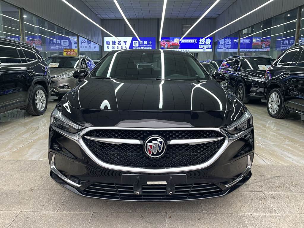 Buick LaCrosse 2021 652T  Luxury