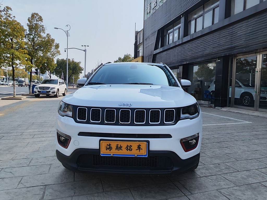 Jeep Compass 2019 220T Автоматическая