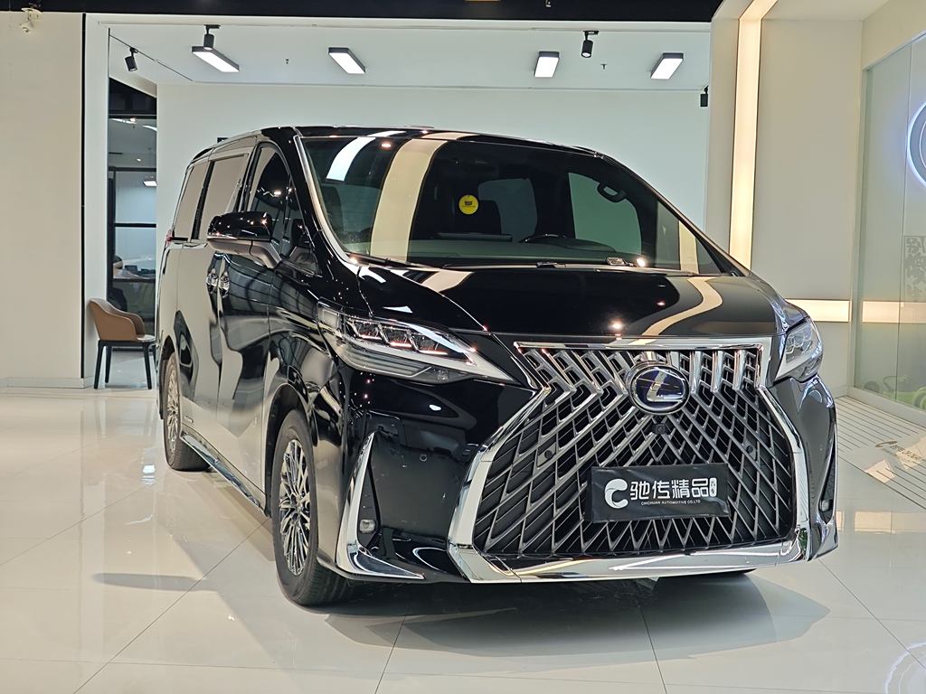 Lexus LM 2020 300h