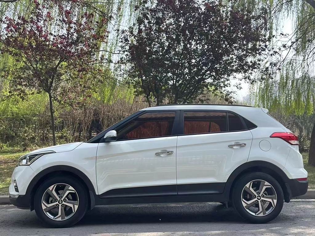 Beijing Hyundai ix25 2017 1.6L Автоматическая