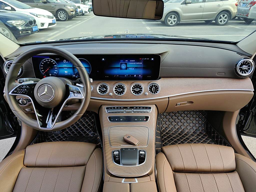 Mercedes-Benz E-Class 2022 E 350 e L