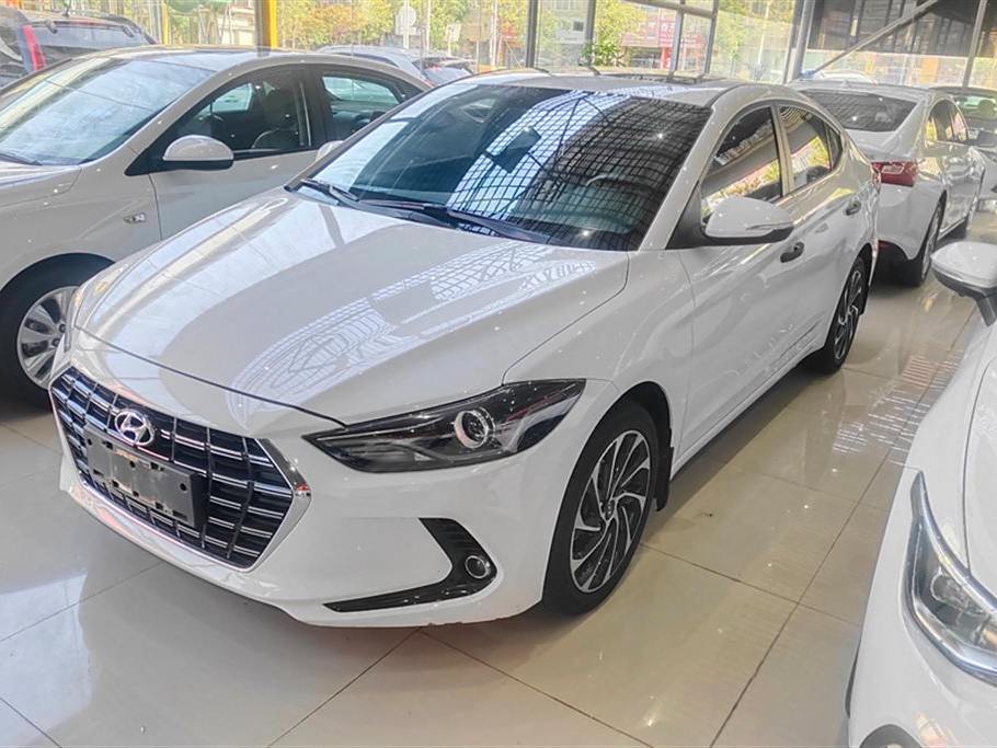 Hyundai Elantra 2020 1.4T ·