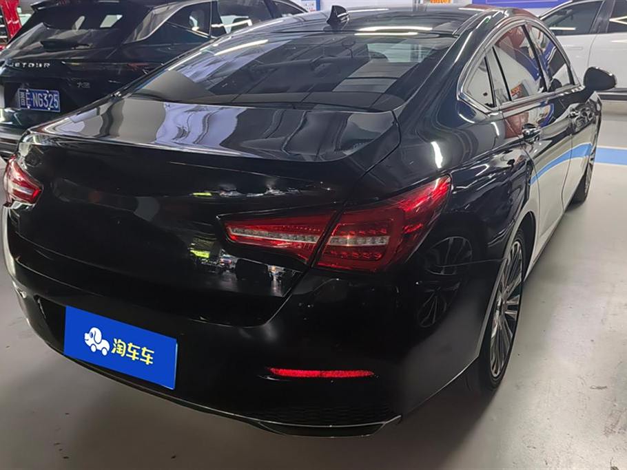 Hongqi H5 2019 30TD