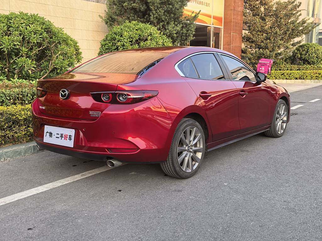 Mazda3 Axela 2021 2.0L Автоматическая