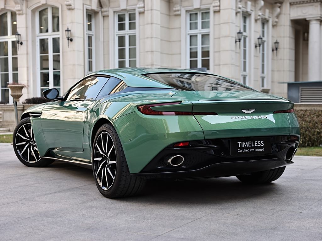 Aston Martin DB11 2022 4.0T V8 Coupe