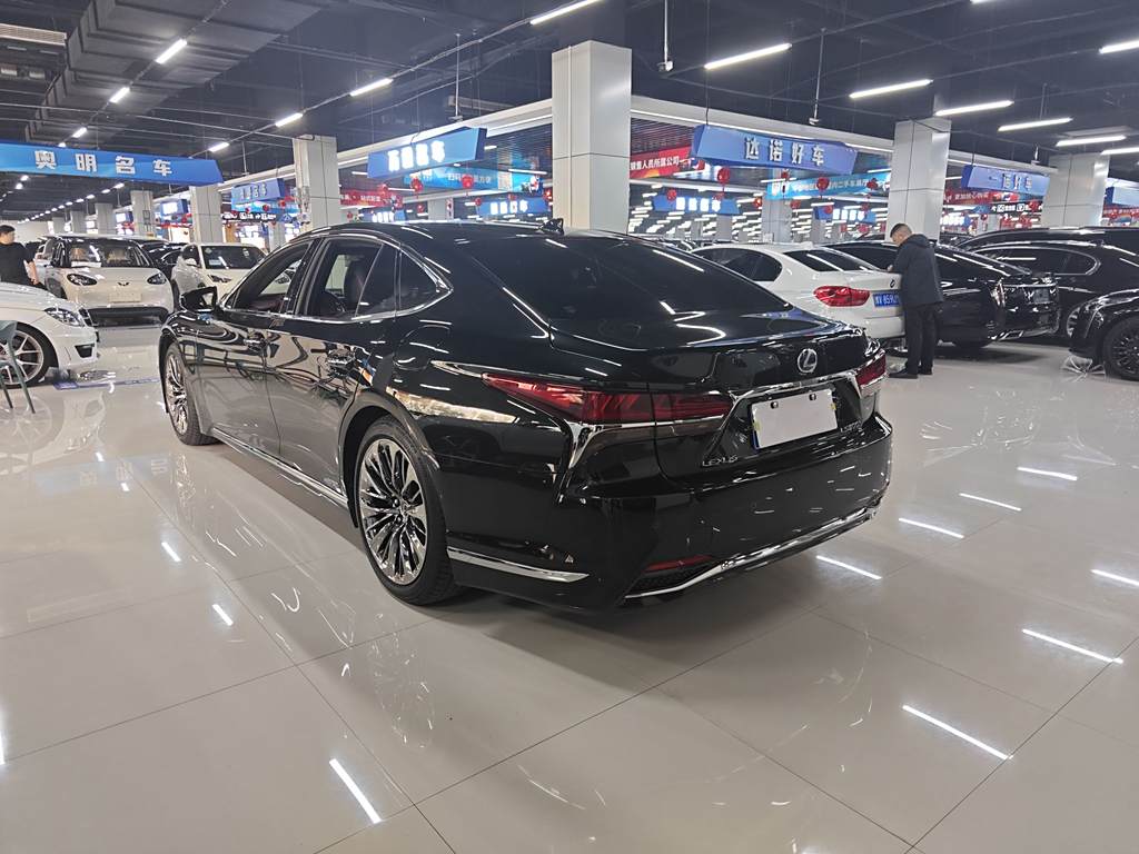 Lexus LS 2020 500h   Euro VI