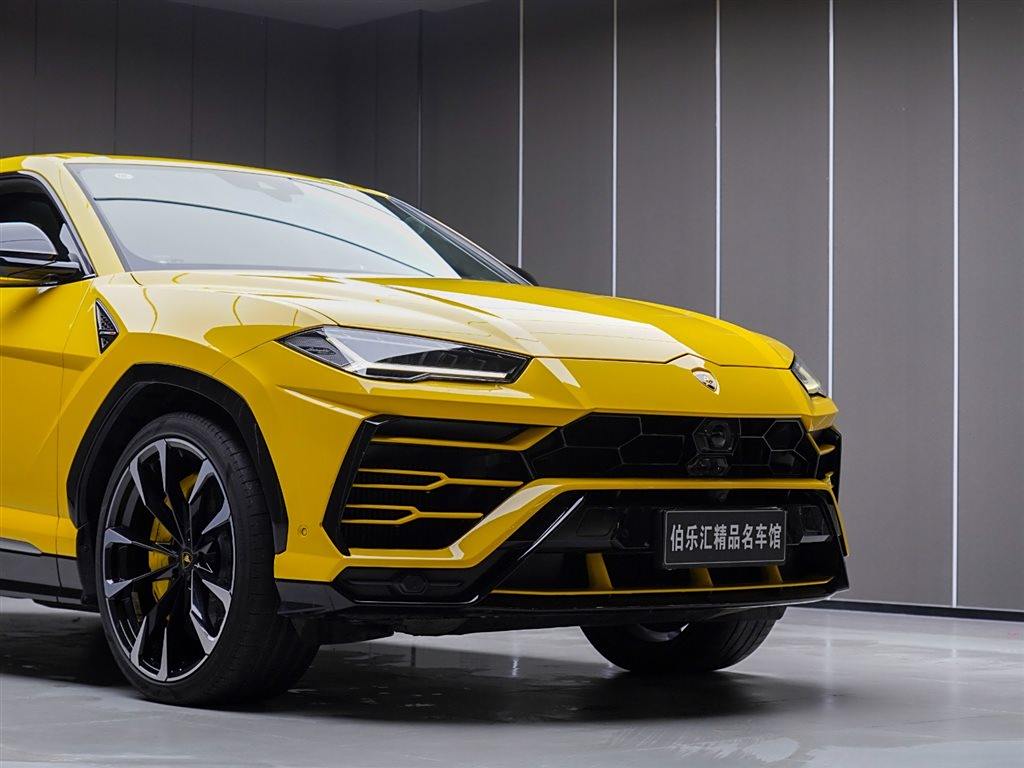 Urus 2018 4.0T V8