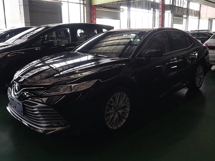 Toyota Camry 2019 2.5G  V