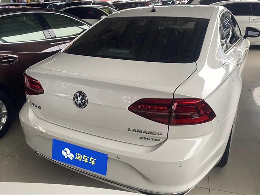 Volkswagen Lamando 2019 230TSI DSG  Euro VI