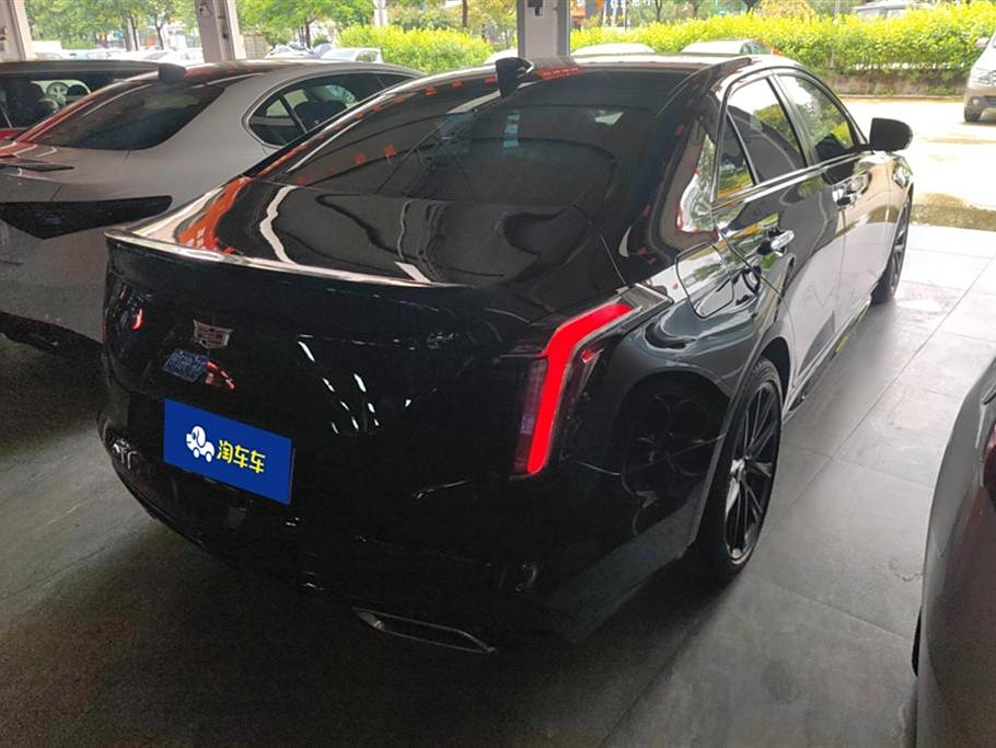 Cadillac CT4 2022 28T