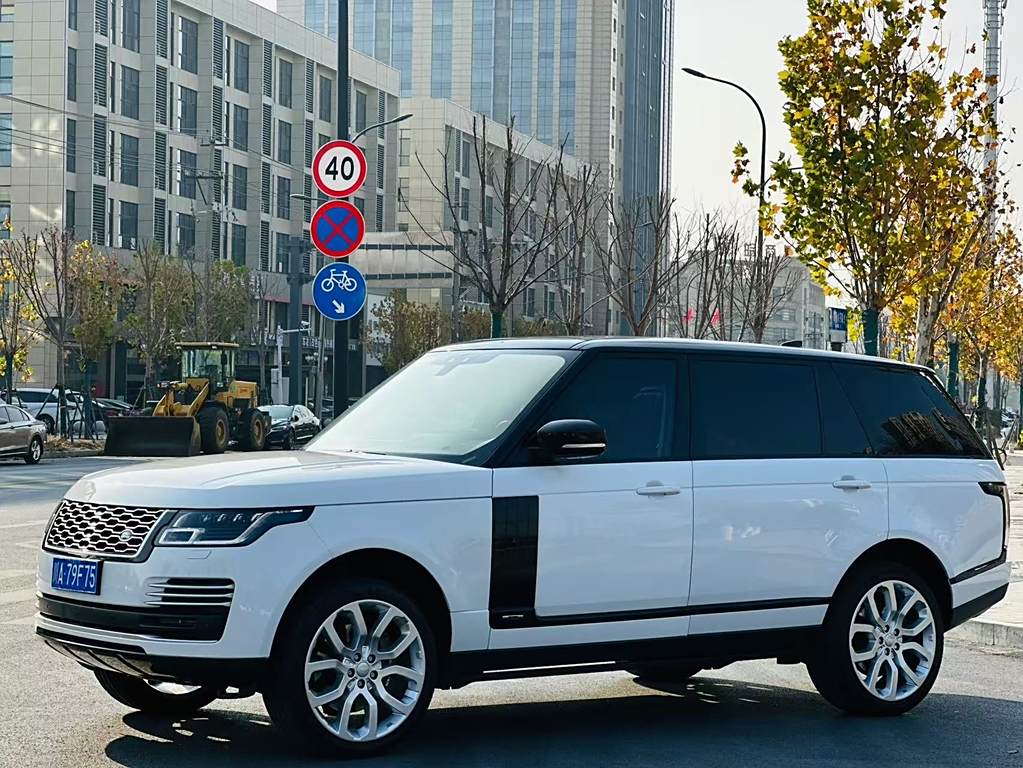 Range Rover 2022 3.0 L6 400PS