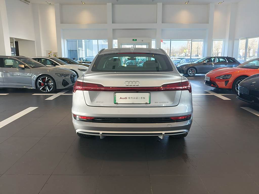 Audi e-tron() 2021 Sportback 55 quattro