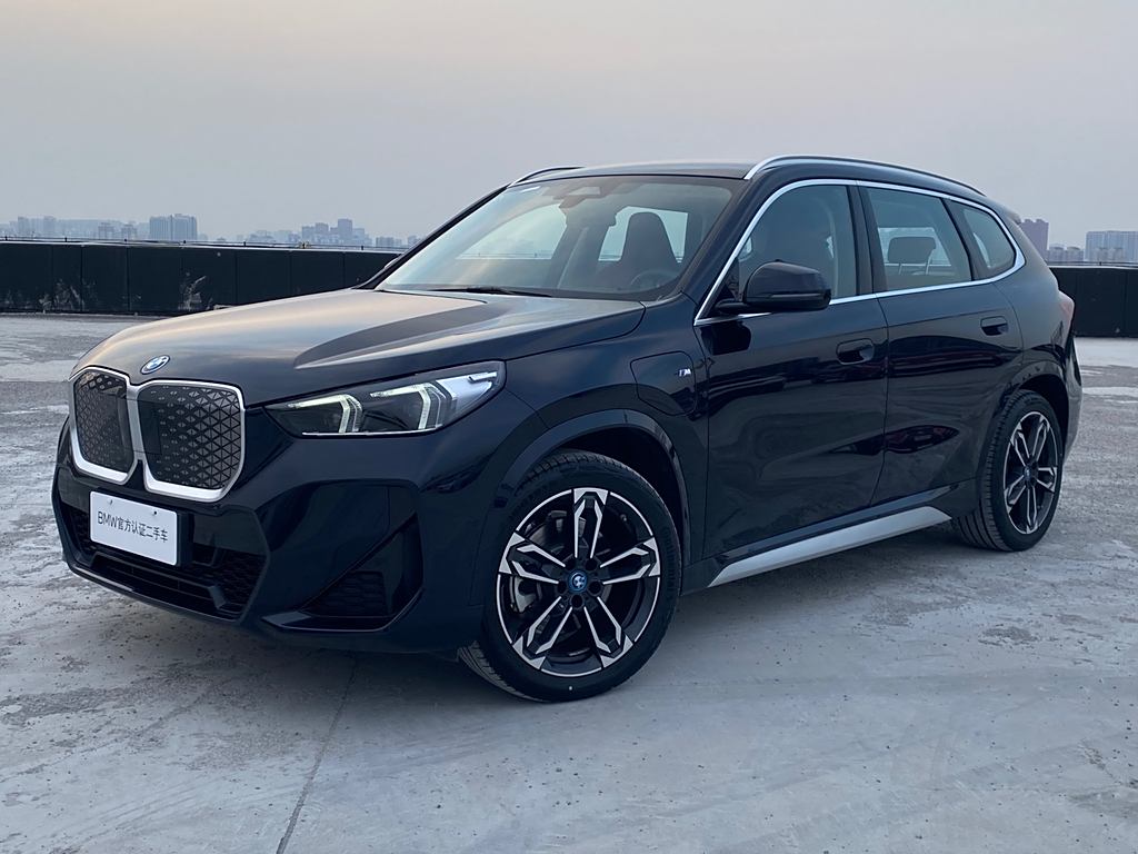 BMW iX1 2023 xDrive30L M Sport Package