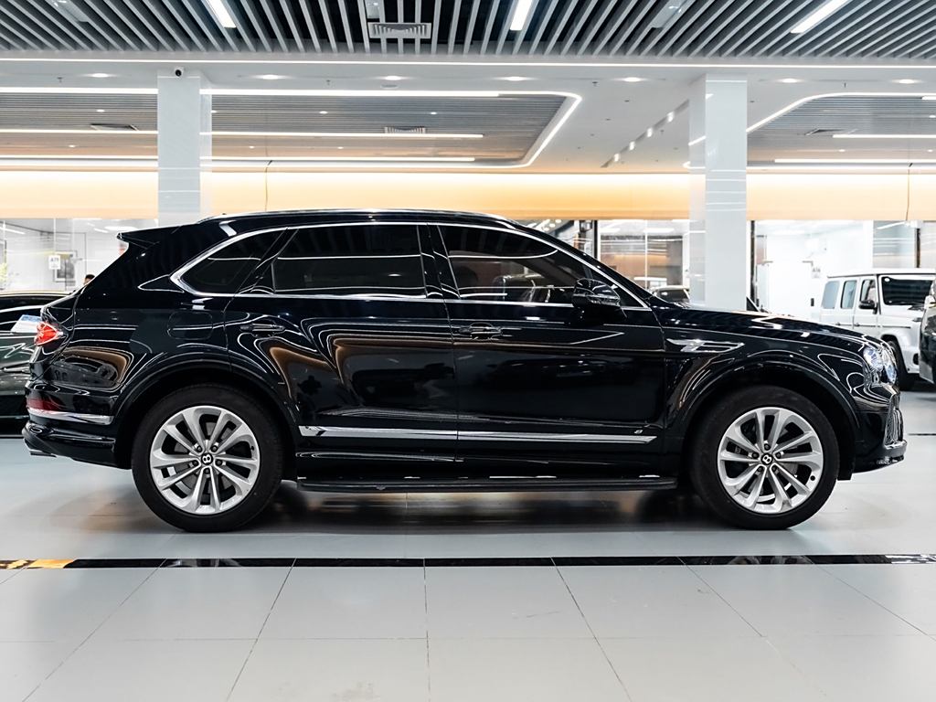 Bentley Bentayga 2021 4.0T V8