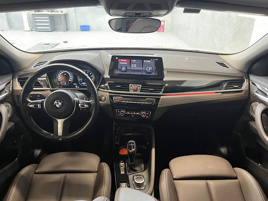 BMW X2 2021 sDrive25i M