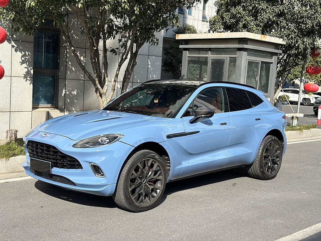 Aston Martin DBX 2020 4.0T V8