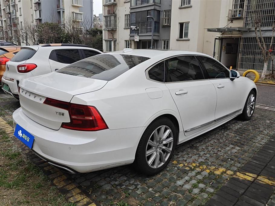 Volvo S90 2020 T5